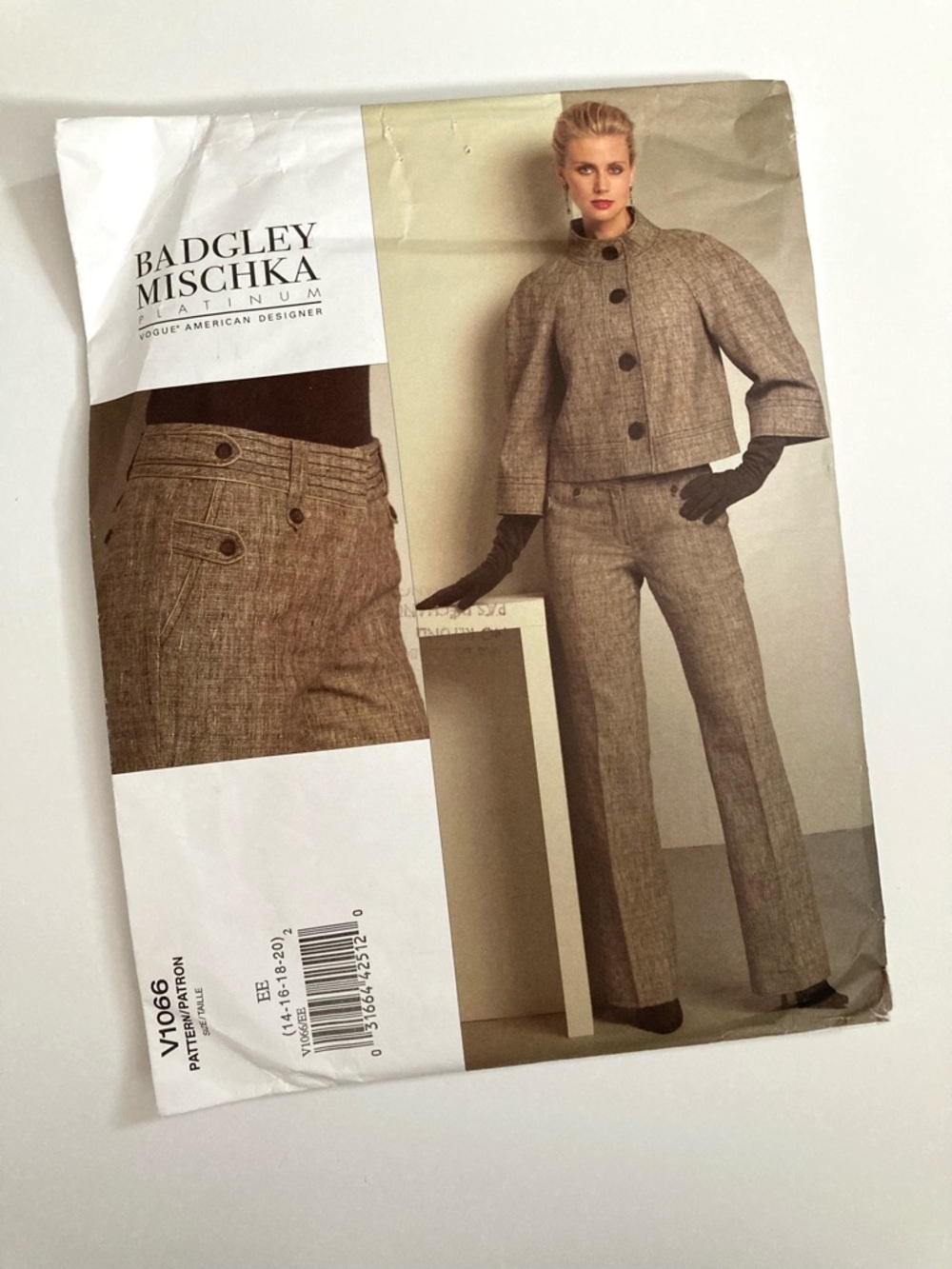 Badgley Mischka Vogue 1066 Designer Sewing Pattern Uncut Sizes EE 14 16 18 20